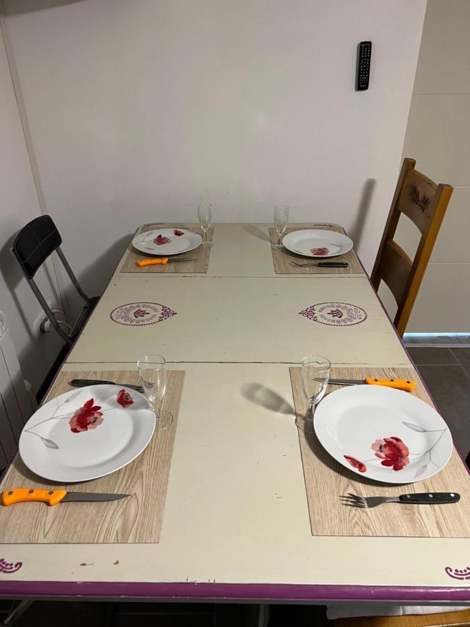 Tres Bel Appartement Bleu Montclar  Buitenkant foto
